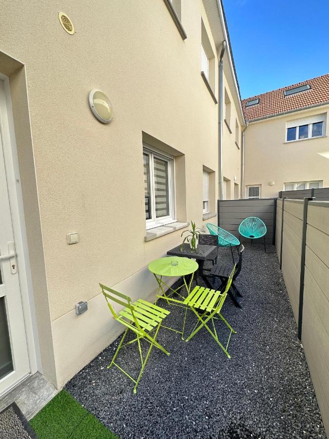 Le Remois - Charmant T2 - Renove - Parking - Cour Privative - Wifi 랭스 외부 사진