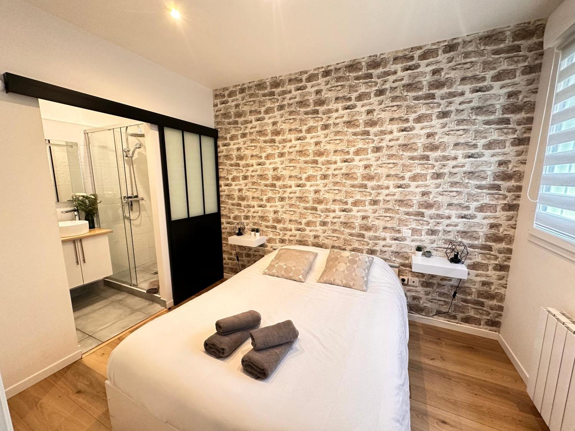 Le Remois - Charmant T2 - Renove - Parking - Cour Privative - Wifi 랭스 외부 사진